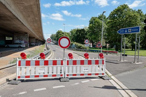 Die gesperrte Bonner Nordbrücke