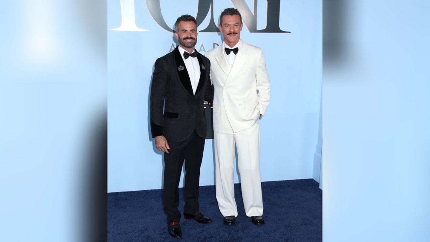 Fran Tomas und Luke Evans (r.) am Sonntag bei den Tony Awards.