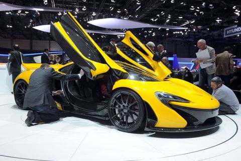Der McLaren P1, hier ein Modell beim Genfer Autosalon 2013, wurde beim Unfall total zerstört. (Symbolbild) Foto: picture allianc