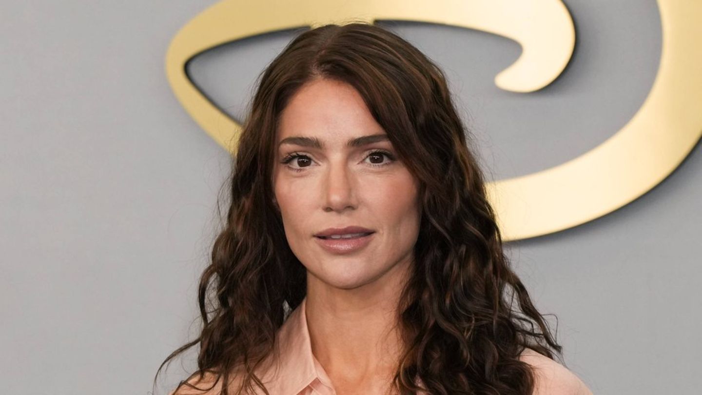 „New Amsterdam"-Star Janet Montgomery: Trennung kurz nach zw