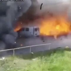 Eine Haltestelle in der Ukraine wird von einer russischen Drohne getroffen.