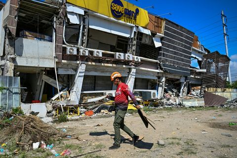 Eingestürztes Gebäudes auf den Philippinen