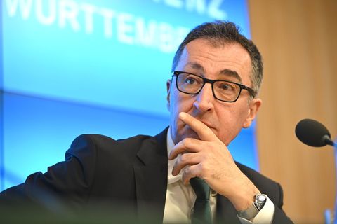 Er musste nach eigenen Worten schon viele Beleidigungen in seiner Karriere ertragen: Cem Özdemir. (Archivbild) Foto: Katharina K