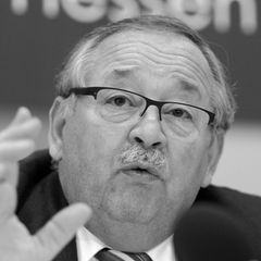 Norbert Kartmann hat den Hessischen Landtag lange Jahre mit seinem Wirken als Präsident geprägt. (Archivbild) Foto: Arne Dedert/