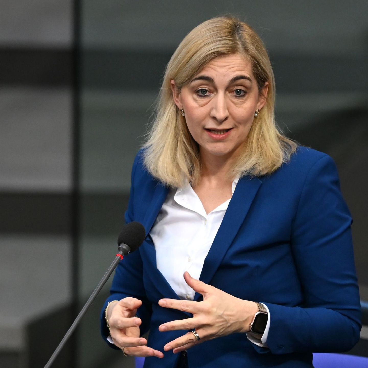 Das Gesundheitsministerium erwartet eine größere Finanzlücke bei den Kassen 2027. (Archivbild) Foto: Elisa Schu/dpa
