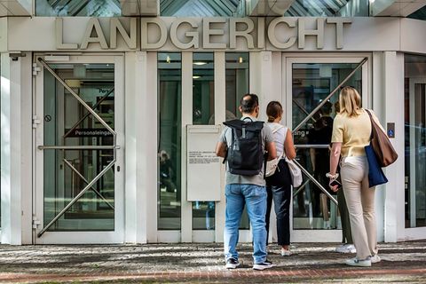 Am Landgericht in Münster beginnt am Mittwoch ein Prozess um einen versuchten Mord an Weihnachten 2025 in einem Auto. (Archivbil