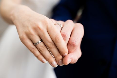 Spontan heiraten wie in Las Vegas? Das geht im Rahmen einer Aktion der evangelischen Kirche auch in Rheinland-Pfalz. (Symbolbild