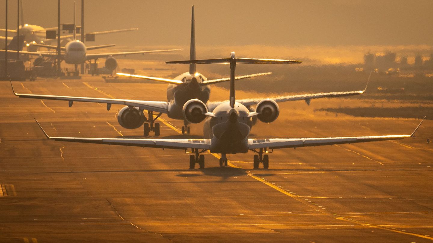 Strategie im Kabinett: Bund will Luftfahrt stärken – Industr