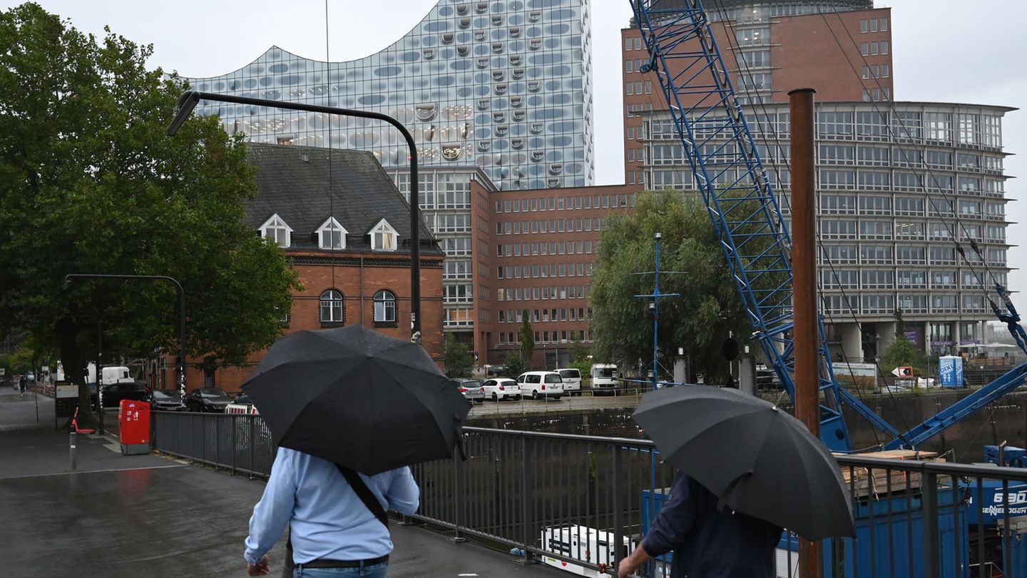Wetter: Schauer, Gewitter und Windböen – Regenserie zum Woch