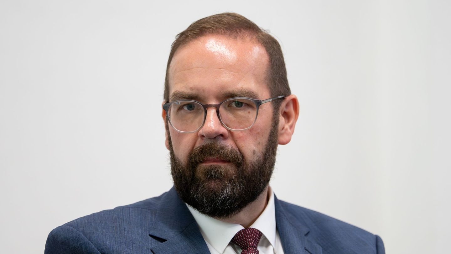 Unterricht in Brandenburg: Schulstunden wegen Lehr
