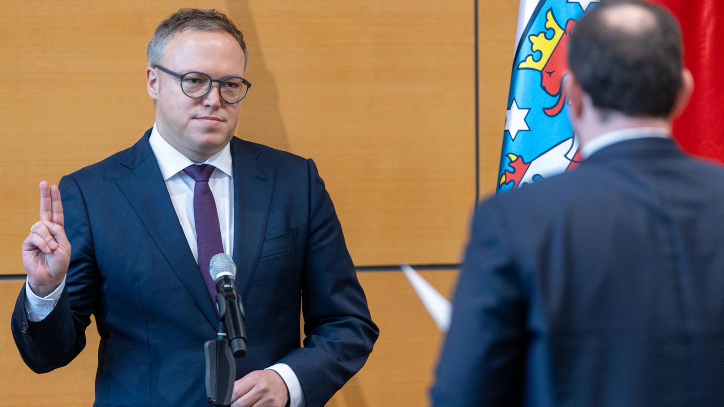 Ministerpräsident: Fragwürdiger Umgang mit KI-Texten: Ist Mario Voigt ein Blender?