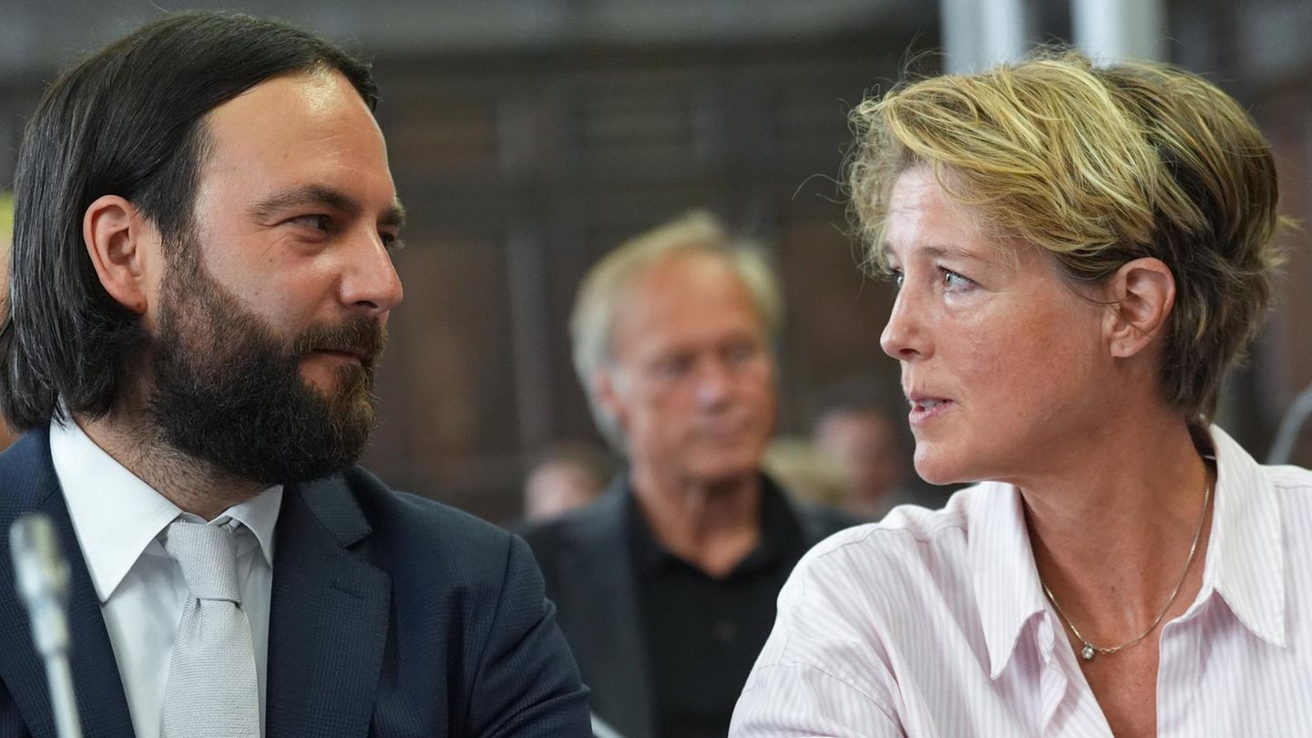 Newsblog zum Block-Prozess: Christina Blocks Anwalt wirft dem Gericht Unaufmerksamkeit vor