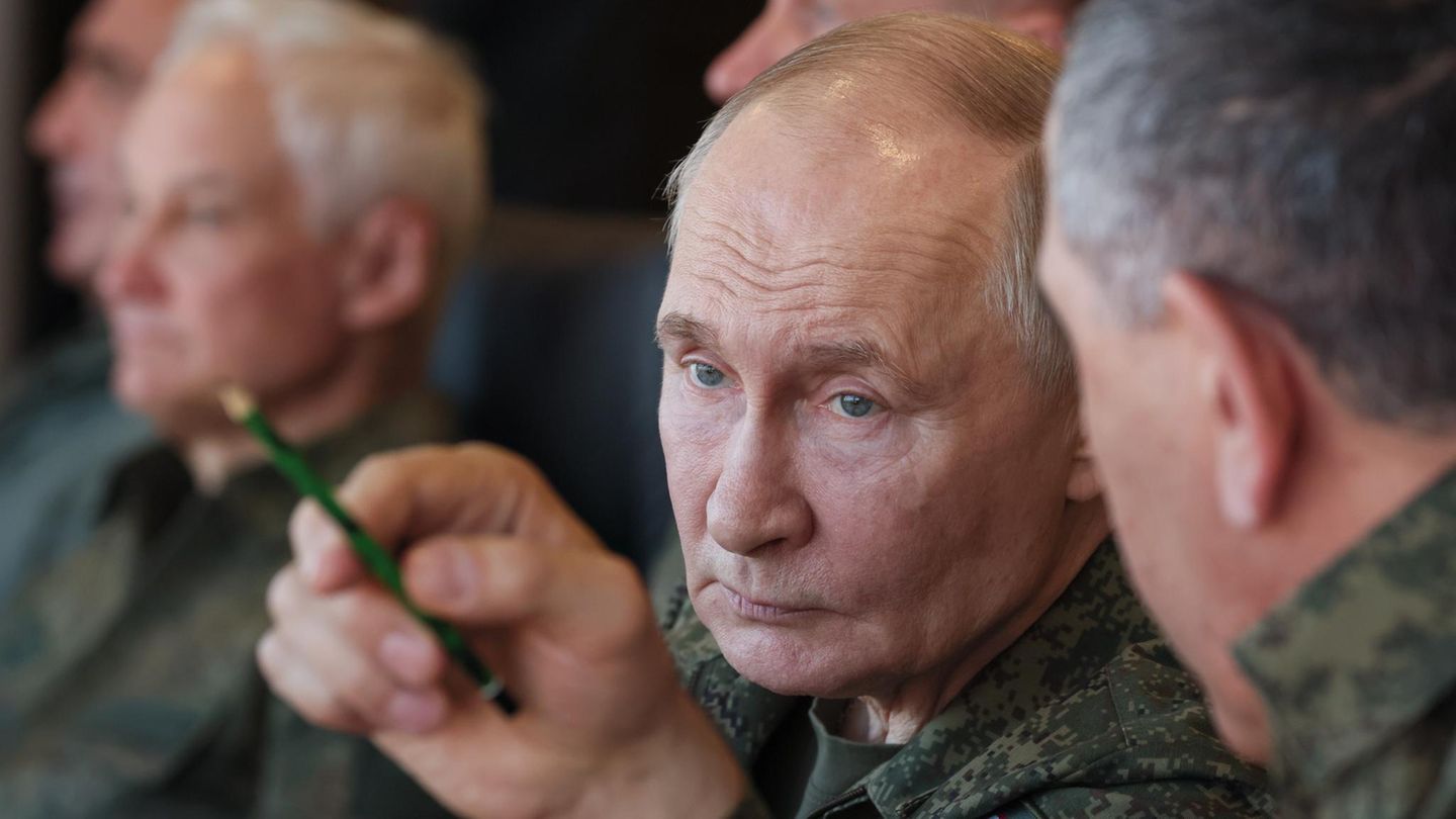 Medienrecherchen: Neue Satellitenbilder sollen zeigen: Russland rüstet an der Nato-Ostgrenze auf