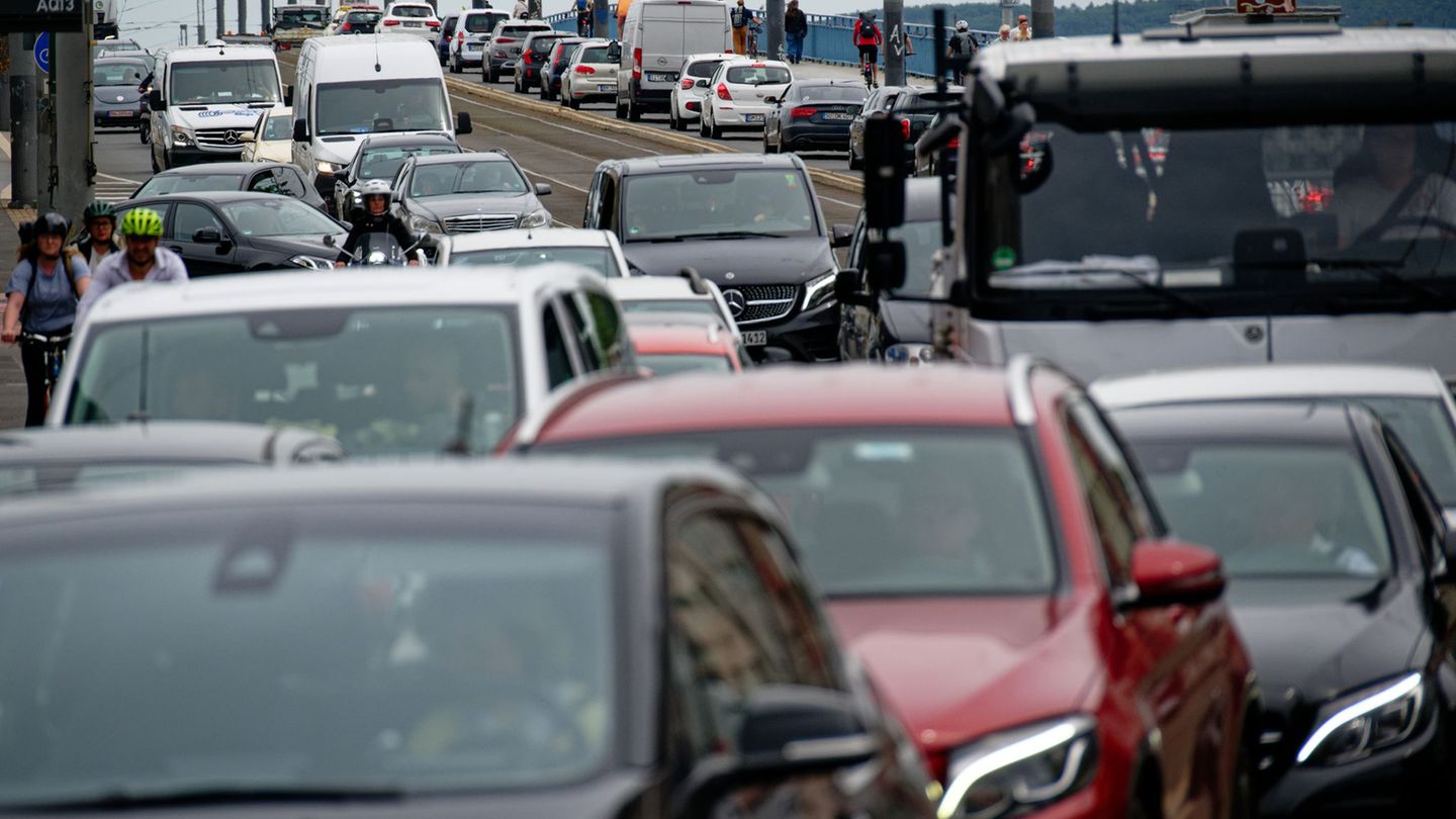 Beschluss der Stadt: ÖPNV in Bonn wird nach Brücken-Sperrung zeitweise kostenlos