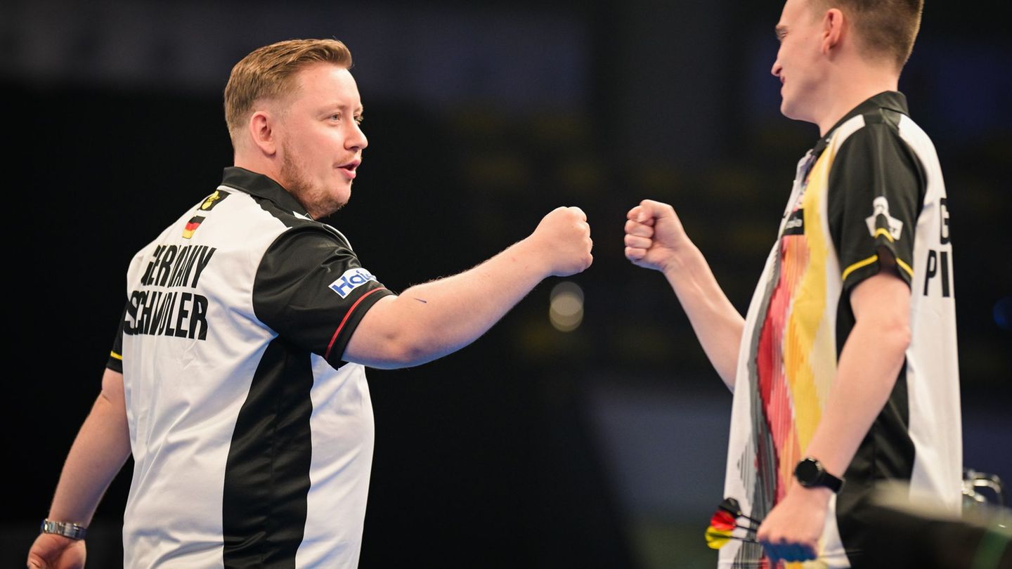Sieg gegen Philippinen: Deutsches Darts-Duo startet mit Sieg in Team-WM