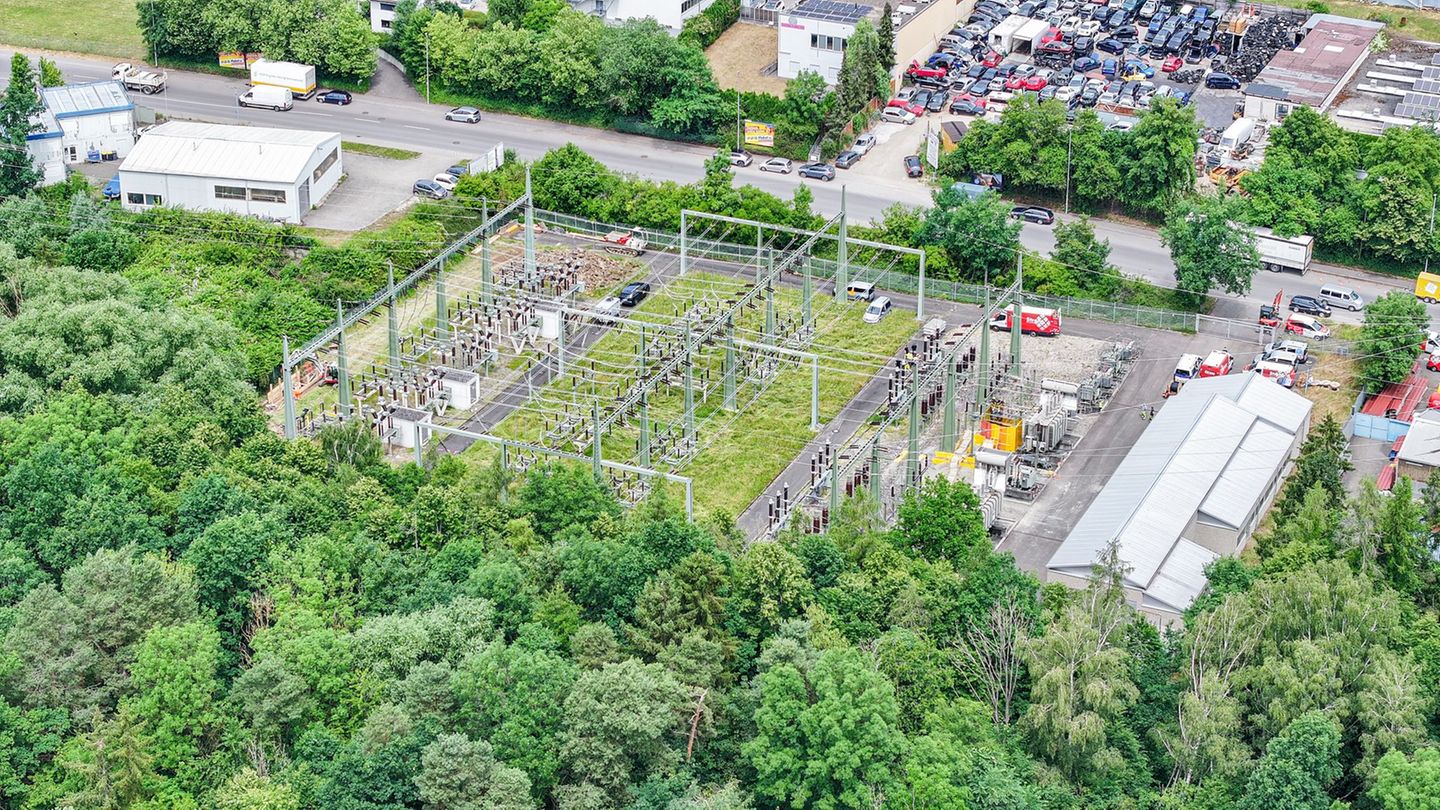 Suche nach Tätern: Ermittler werten Videoflut nach Strom-Sabotage aus