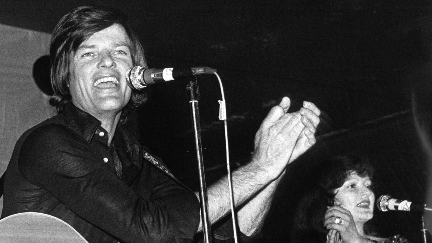 Singender Cowboy: Vor 40 Jahren starb der „rote Elvis“