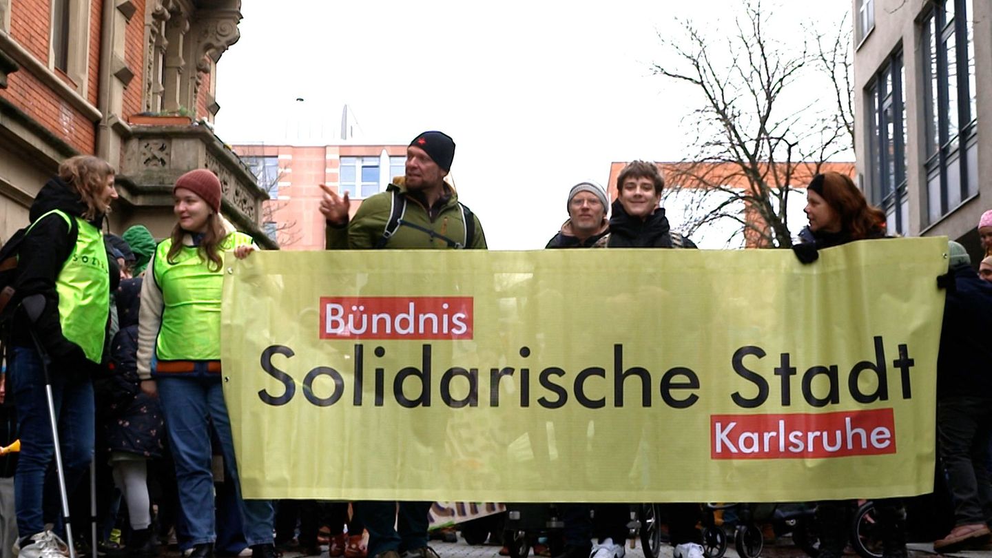 "ARD Story: Kassensturz – Kommunen vor dem Kollaps": Die deutschen Städte müssen sparen – nur wo?