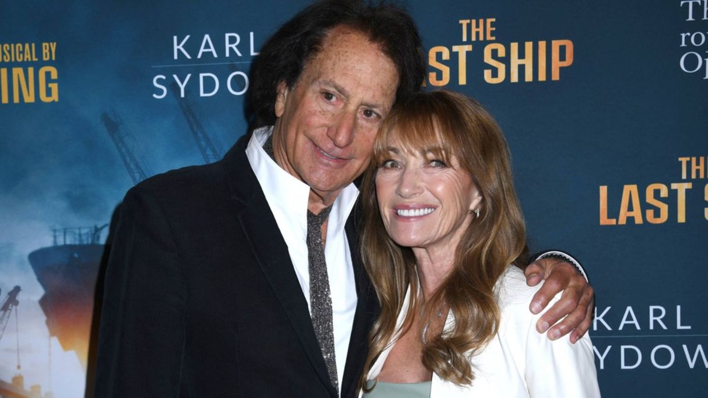Jane Seymour: Sie gibt ihre Verlobung bekannt