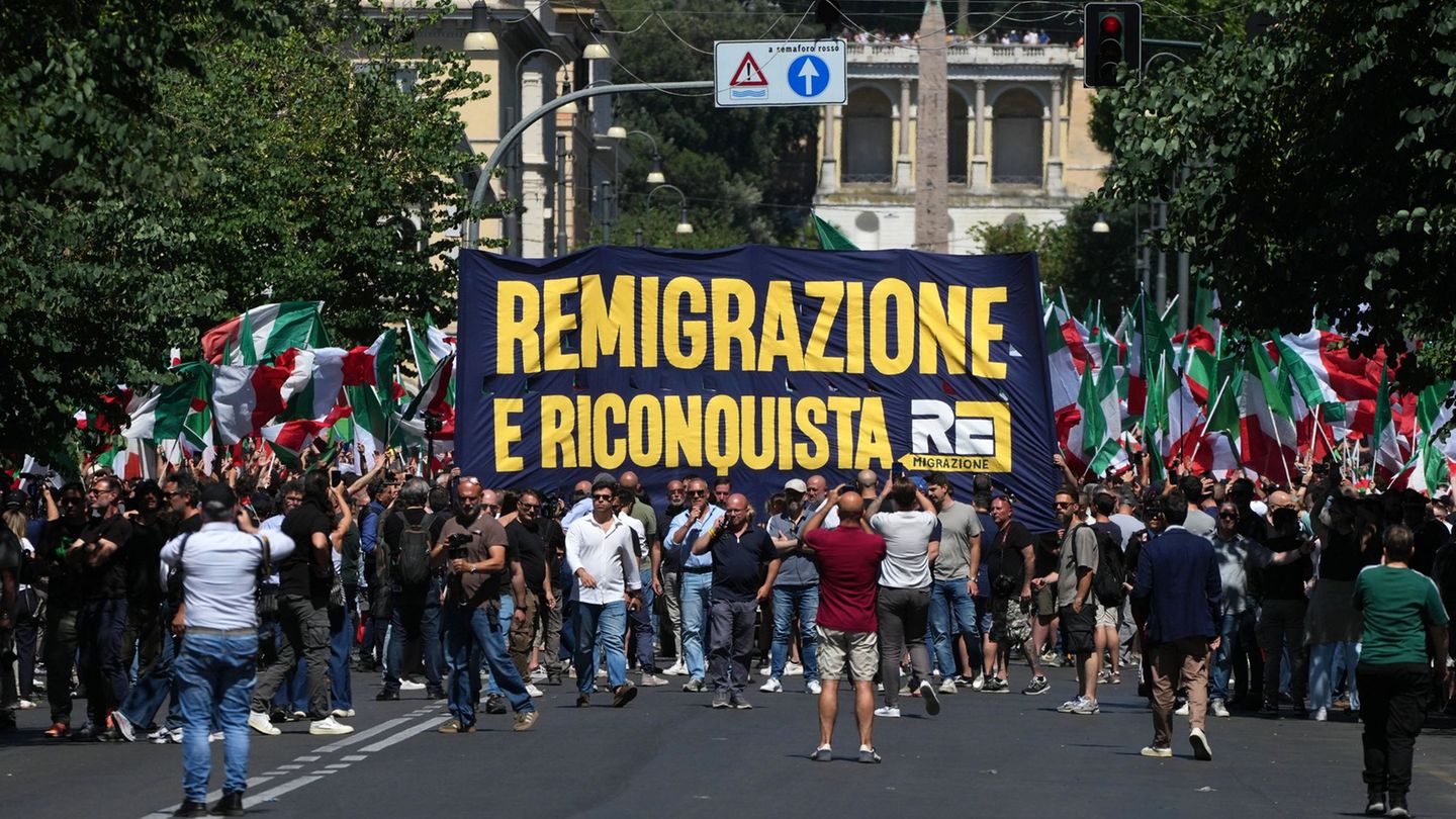 Proteste: Neue Rechtspartei in Italien - Demo für „Remigration“