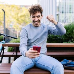 Bei Lotto 6aus49 startet jede neue Jackpotphase mit mindestens einer Million Euro.