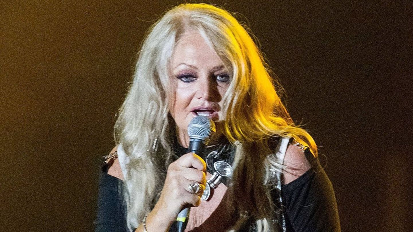 Bonnie Tyler: Sängerin ist aus künstlichem Koma erwacht