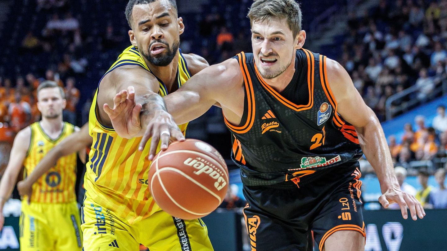 Basketball: Center Pleiß bleibt bei Rasta Vechta