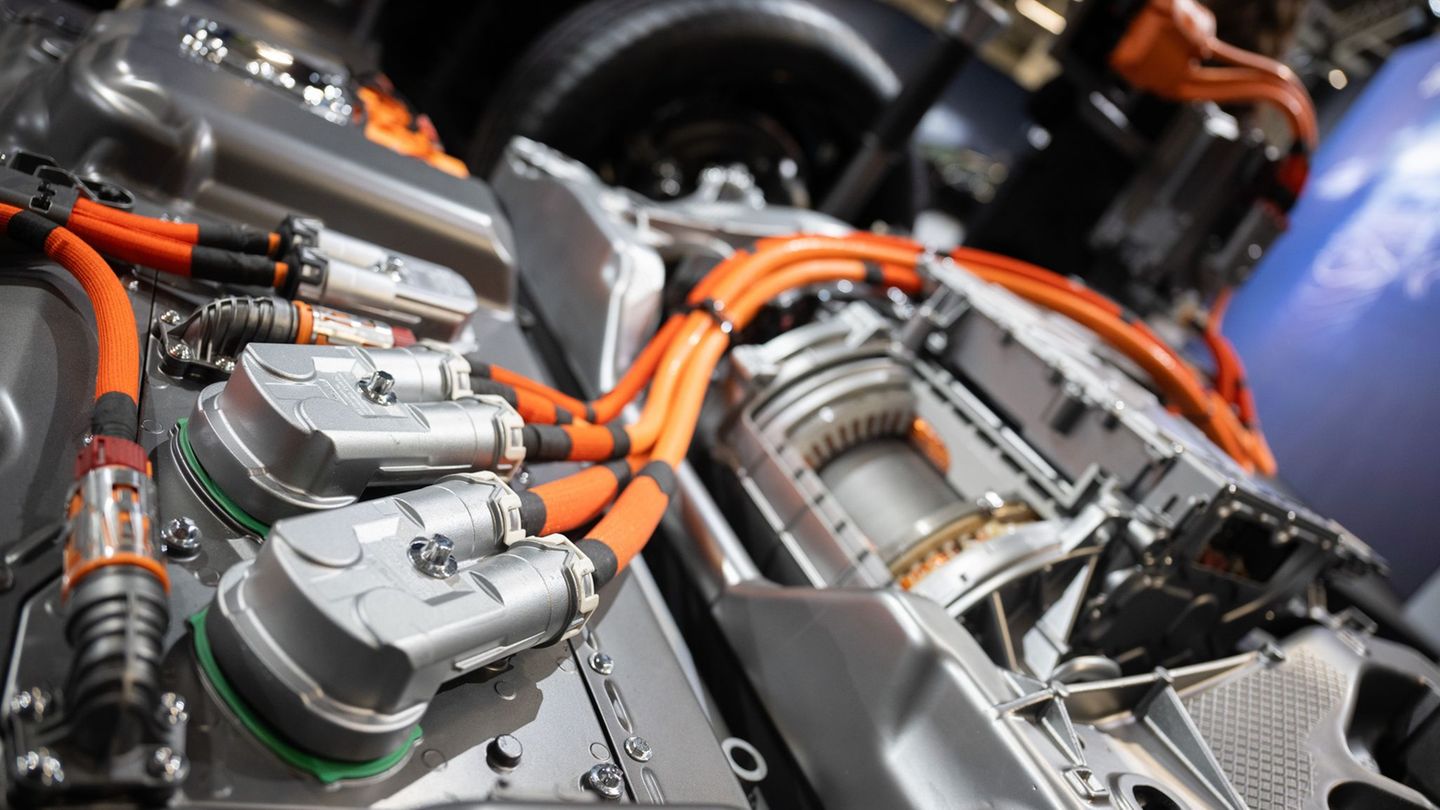 Elektroindustrie: Mehr E-Autos: Deutsche Batterieproduktion steigt auf Rekord