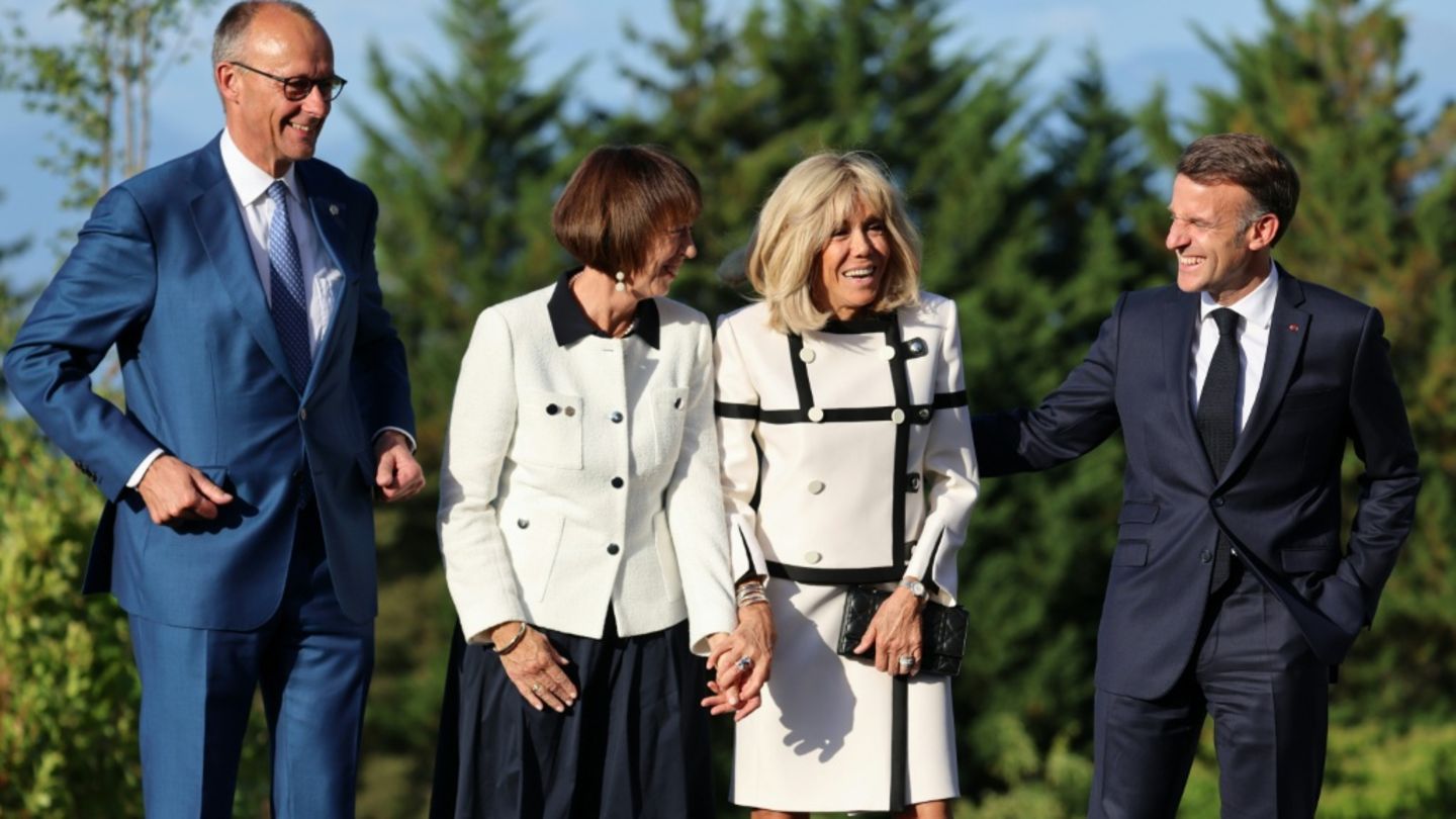 G7-Gipfel: Merz und Selenskyj zu bilateralem Gespräch zusammengekommen
