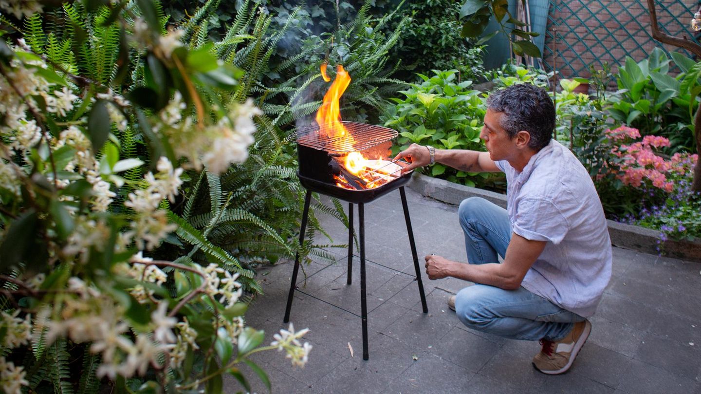 Life-Hack: Wie Trockner-Flusen Ihnen bei der nächsten Grillparty helfen