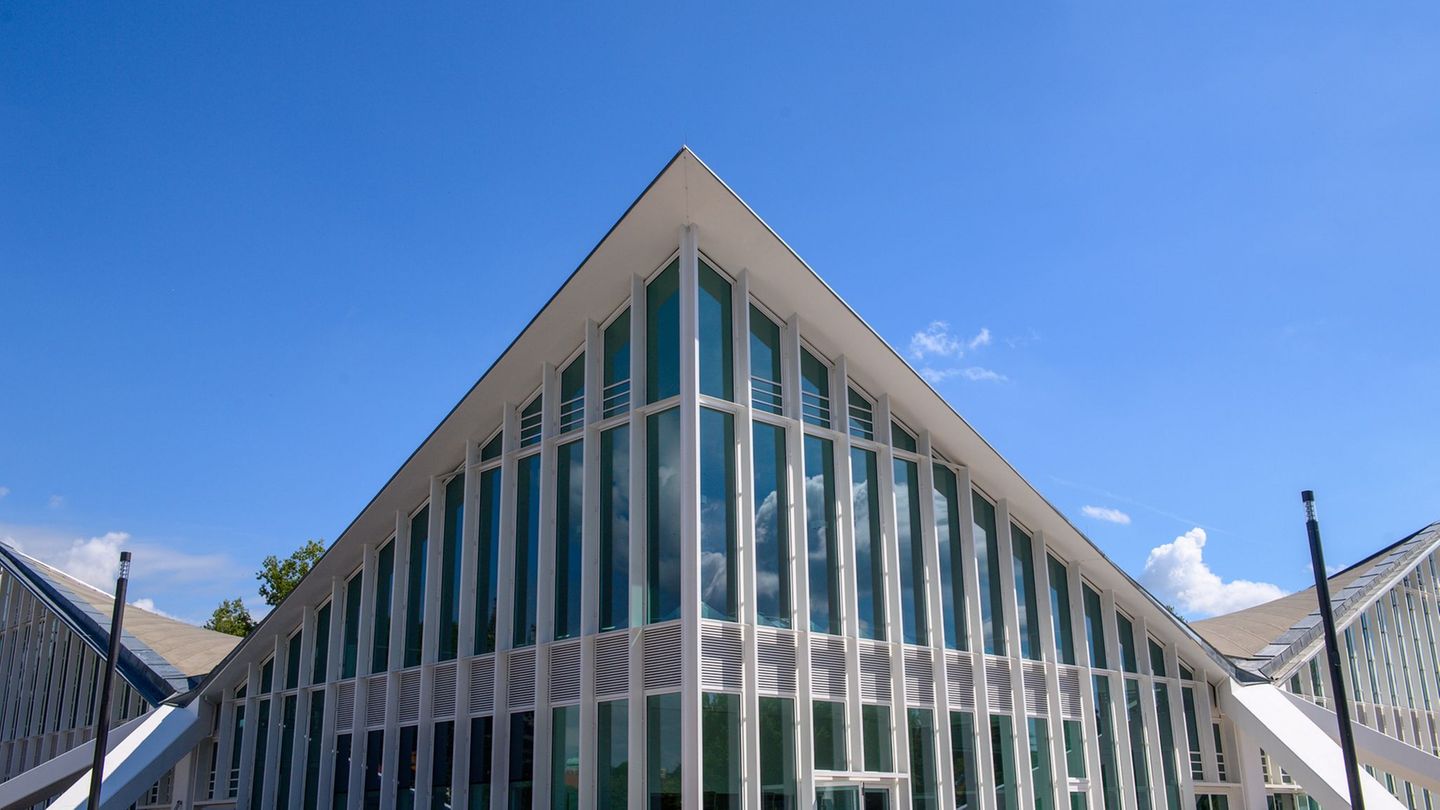 Renommierter Preis: Hyparschale Magdeburg für Ingenieurbaupreis nominiert