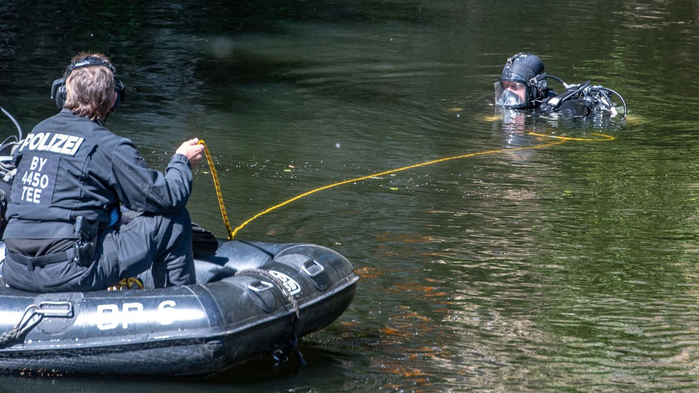Extremismus-Verdacht: Taucher suchen Donau nach Sabotage-Beweisen ab