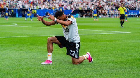 Felix Nmecha Warum Der DFB Spieler So Umstritten Ist STERN de felix-nmecha-warum-der-dfb-spieler-so-umstritten-ist-stern-de