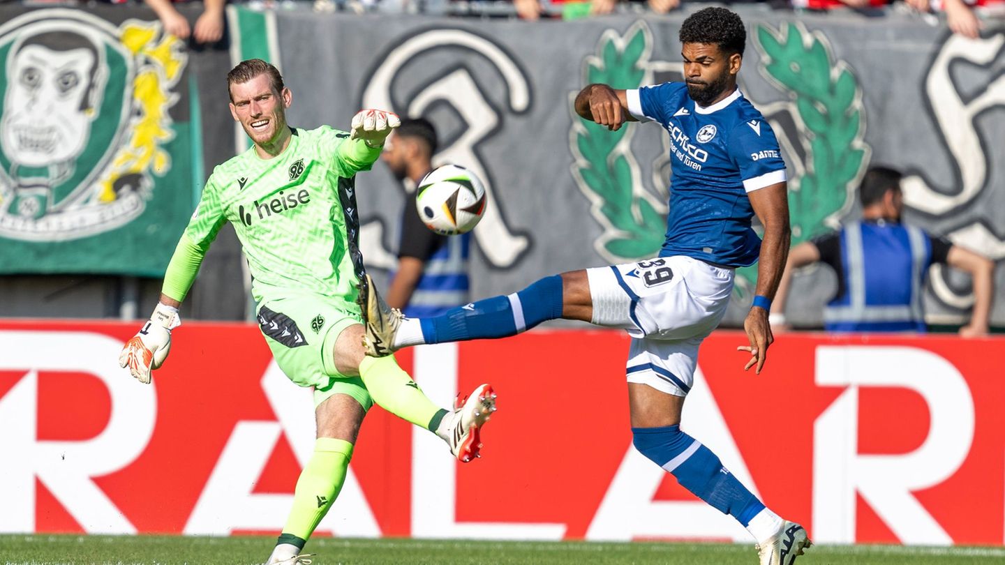 2. Fußball-Bundesliga: Hannover 96 verlängert Vertrag mit Ersatztorwart Weinkauf