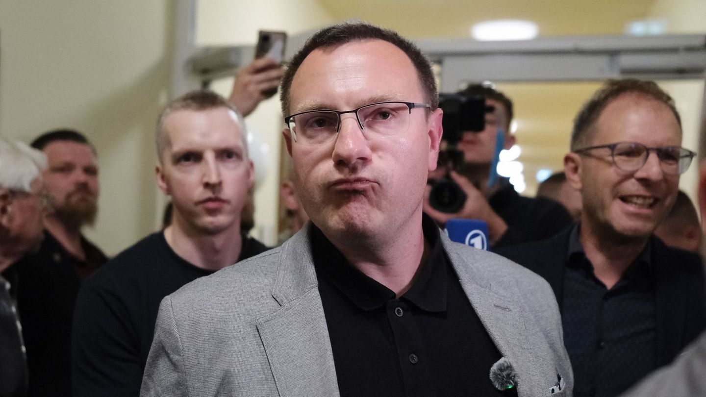 Nach OB-Wahl im Erzgebirge: Freie Sachsen gehen gegen OB-Wahlergebnis in Aue vor