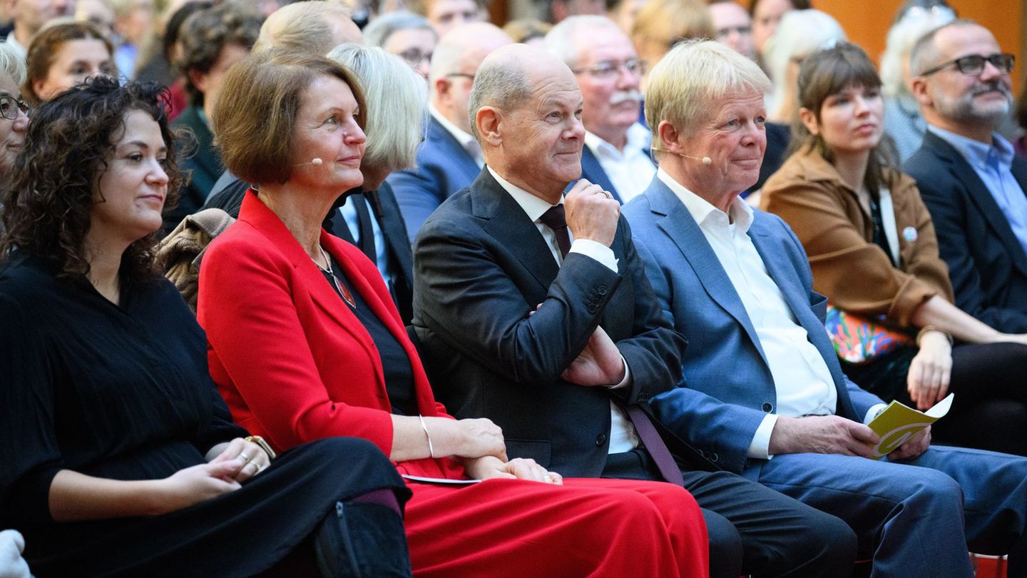 Kirche: Gunda Röstel zu Präsidentin der 29. Landessynode gewählt