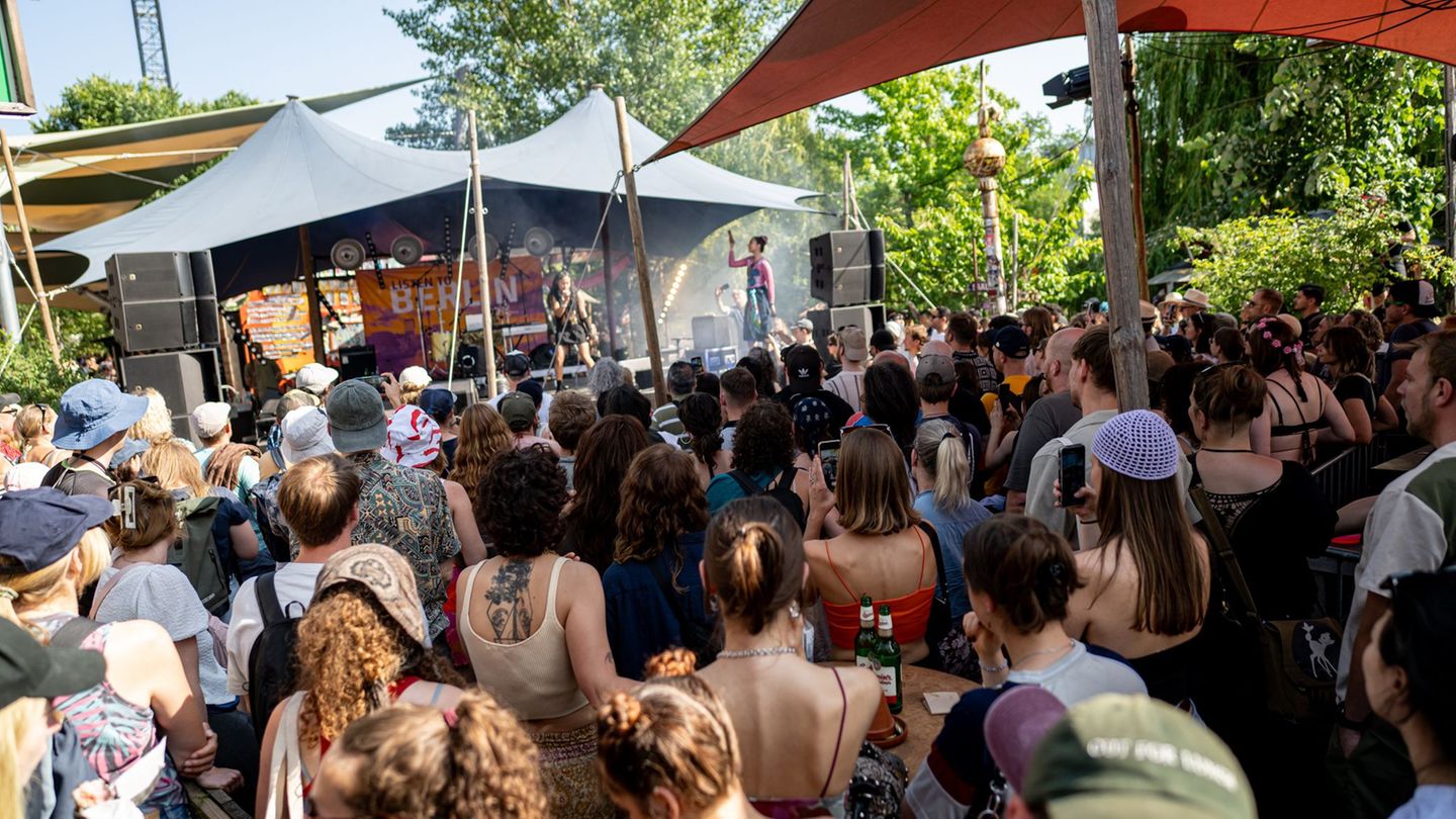 Umsonst und draußen: Fête de la Musique zum längsten Tag in Berlin