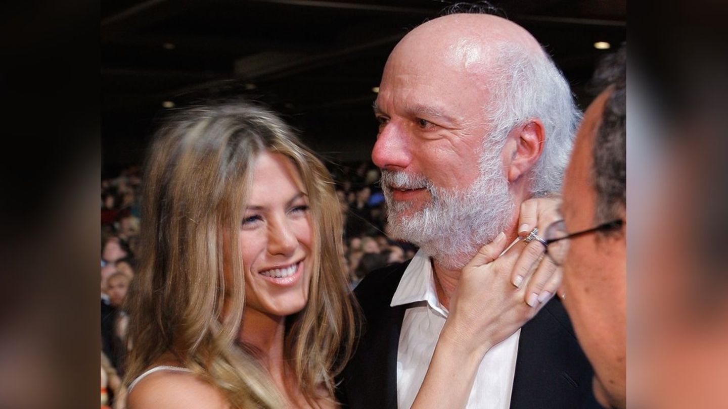 Tote Sitcom-Ikone James Burrows: Gesamter „Friends"-Cast nimmt Abschied