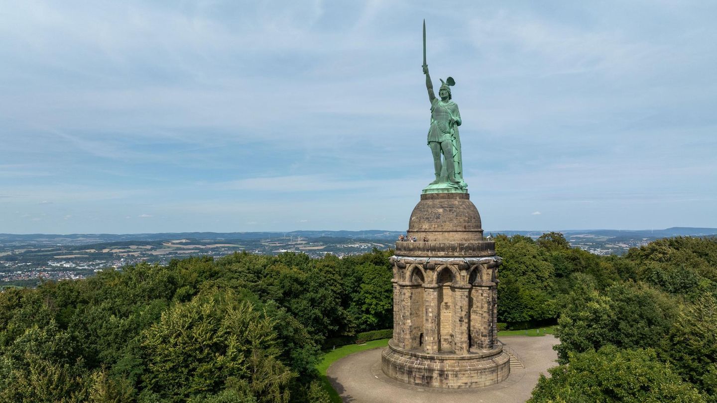 Identitäre Bewegung: Rechtsextreme besetzen Hermannsdenkmal