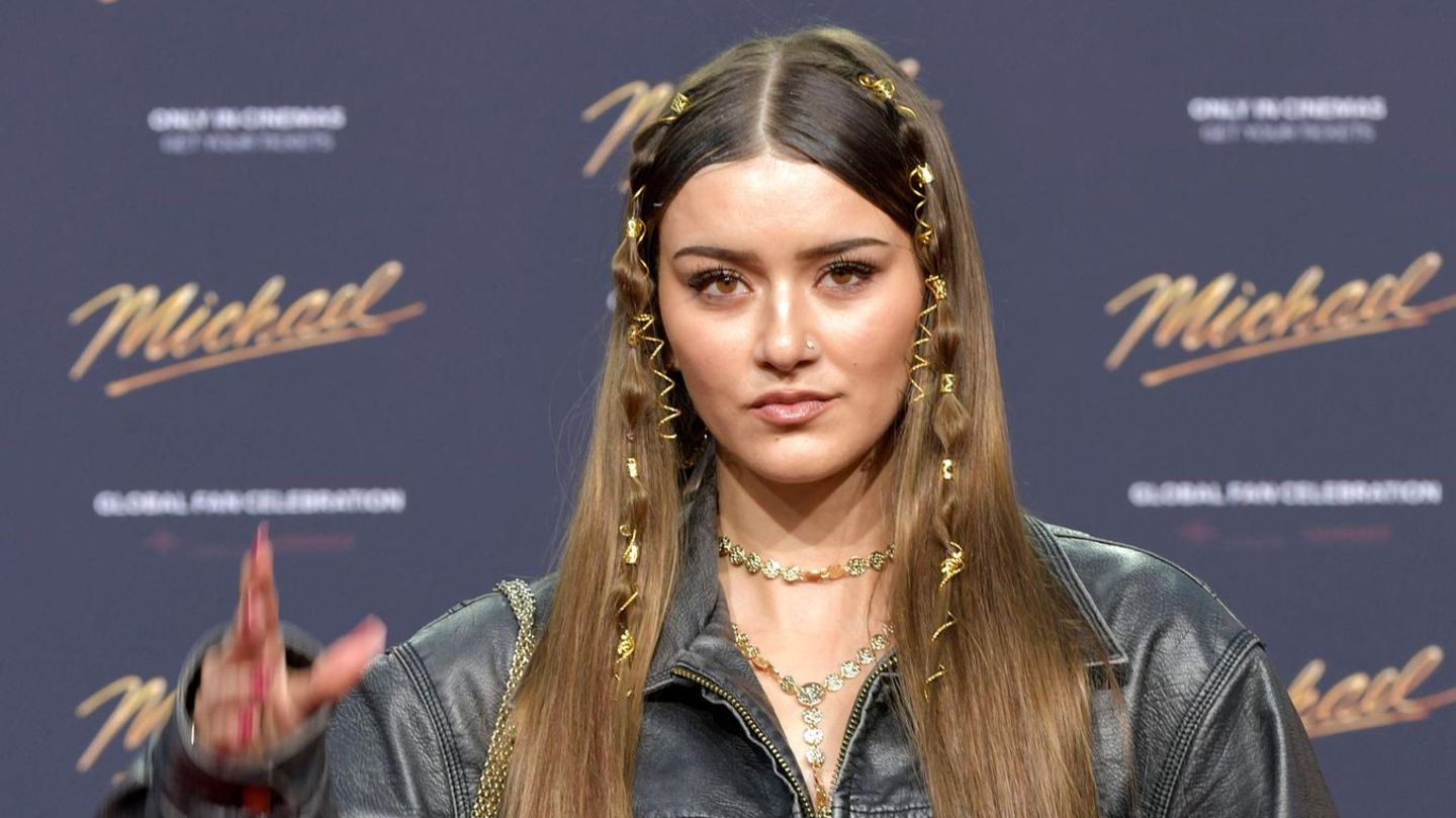 Song „Daddy Issues“: Summer Terenzi teilt gegen Vater aus: „Ich werde ihm nie genug sein“