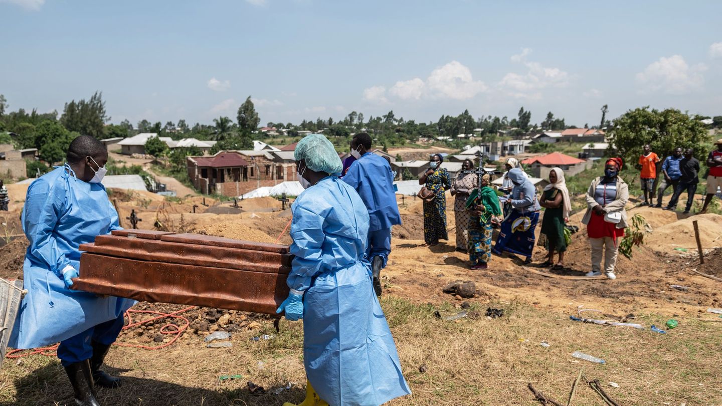 Ebola im Kongo: Mehr als 1000 Ebola-Fälle im Kongo