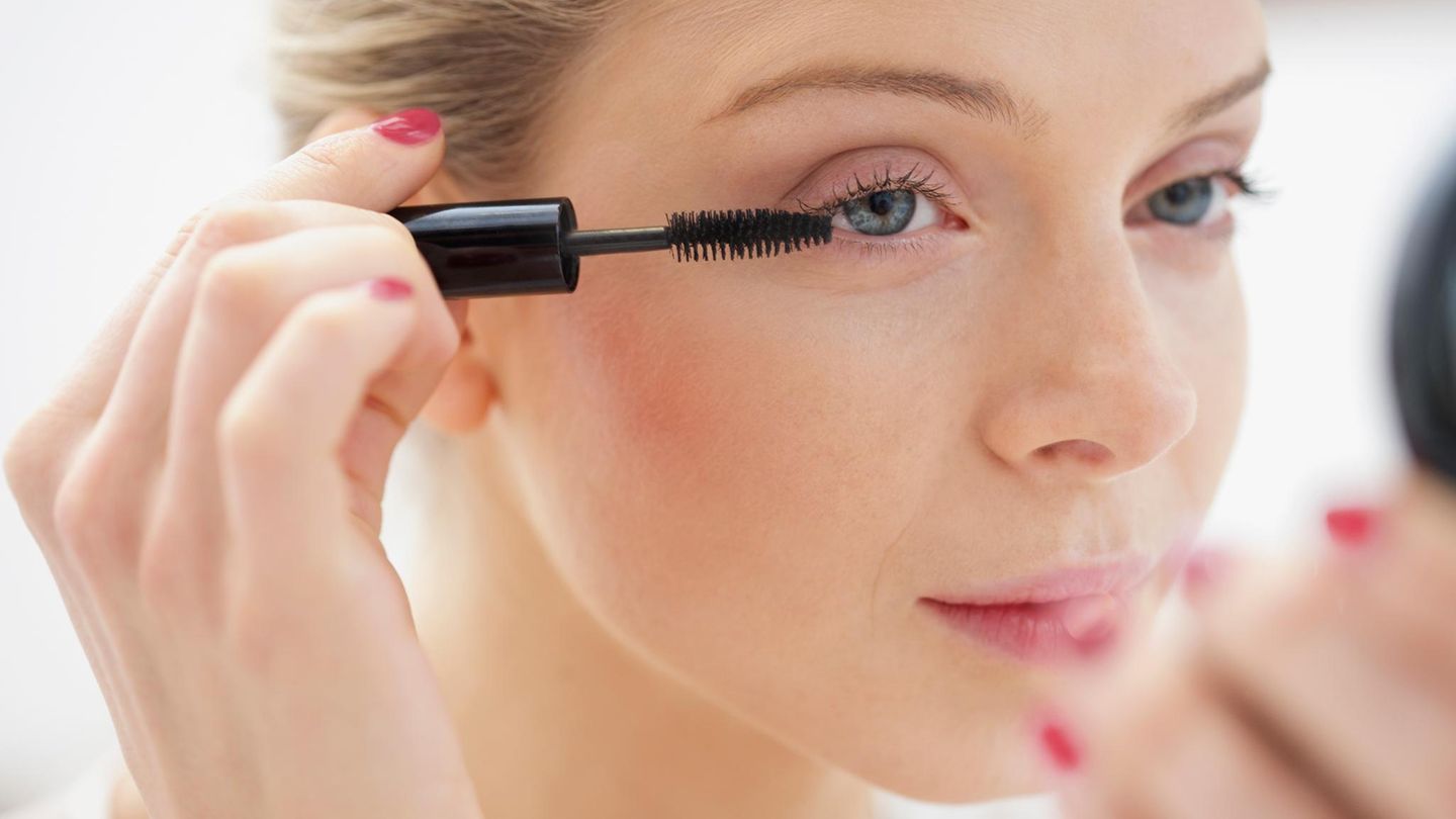 Beauty-Deal: Clinique Mascara jetzt 43 Prozent günstiger – Volumen-Look ohne Verklumpen