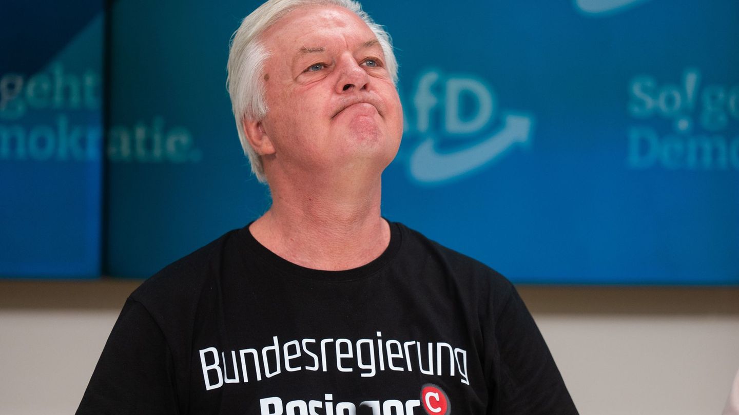 Extremismus: Bundestag führt Bußgeldverfahren gegen „Compact“-Magazin