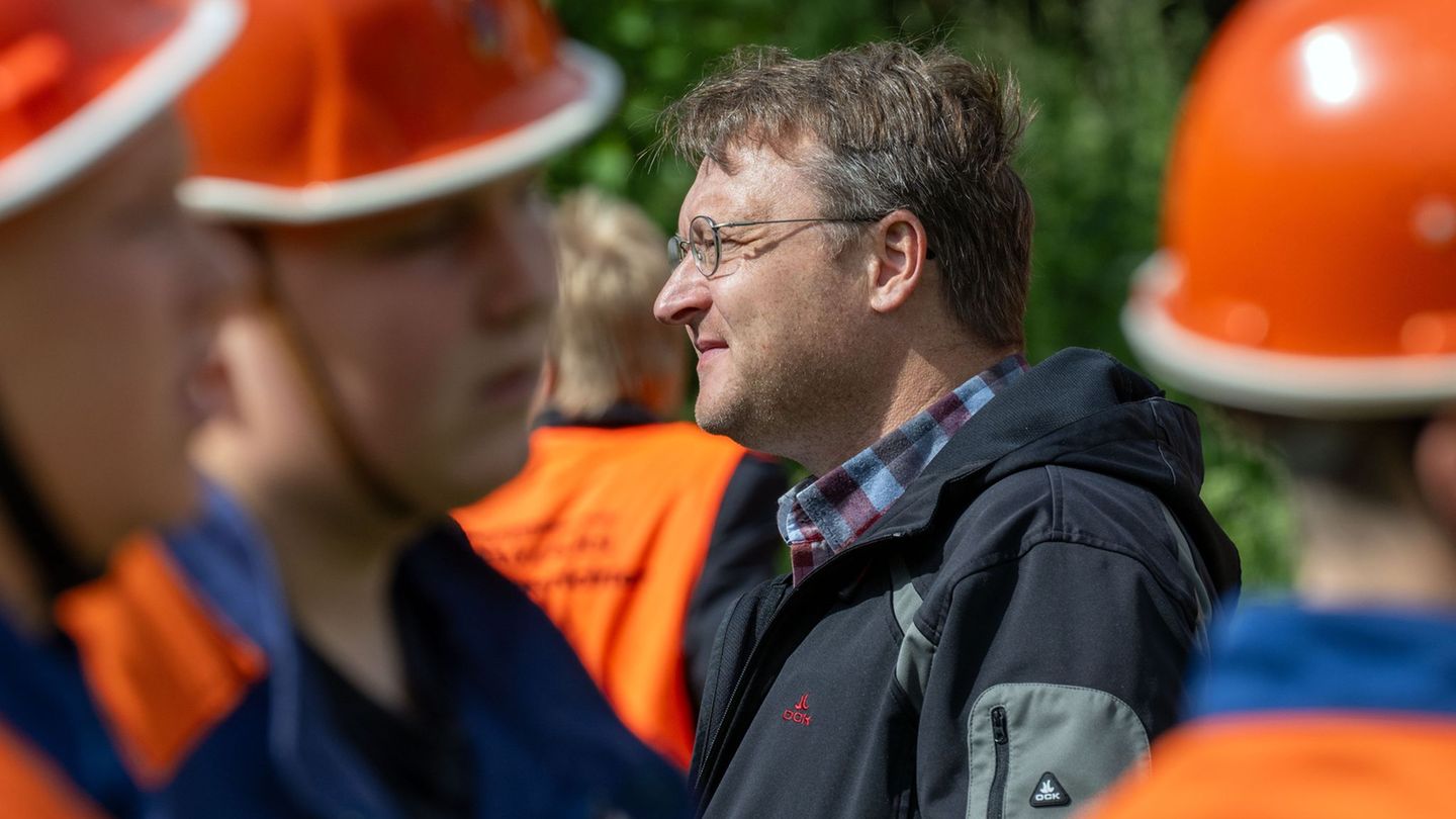Landkreis-Sonneberg-Ohne-Ausrufezeichen-Drei-Jahre-AfD-Landrat-in-S-dth-ringen