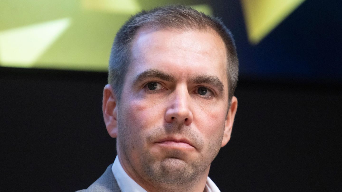 Newsblog zur Fußball-WM: Lahm schießt gegen Infantino: „Die WM wird verkauft“