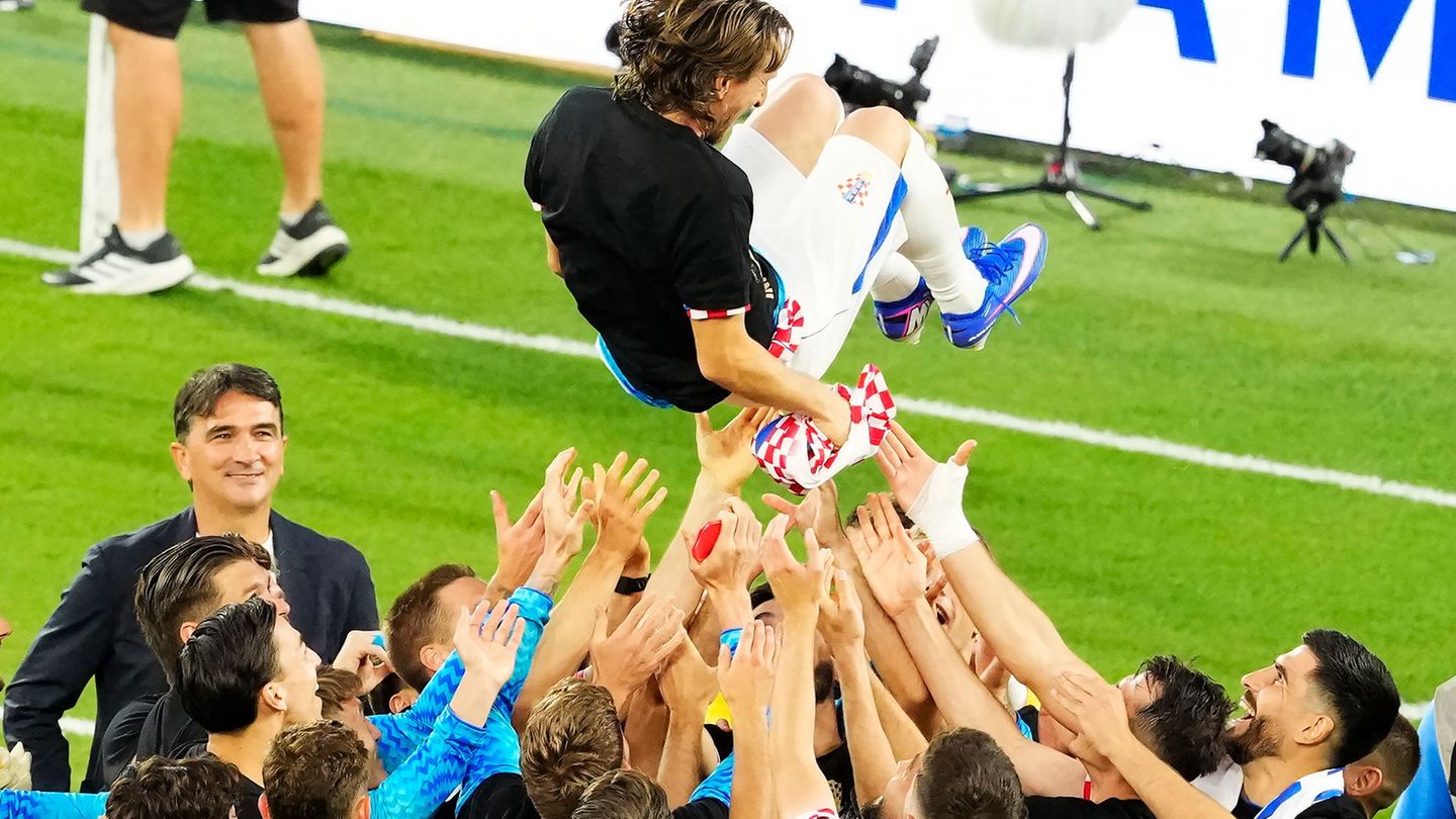 Lobeshymnen nach Jubiläum: Kroatien verneigt sich vor Fußball-Legende Modric