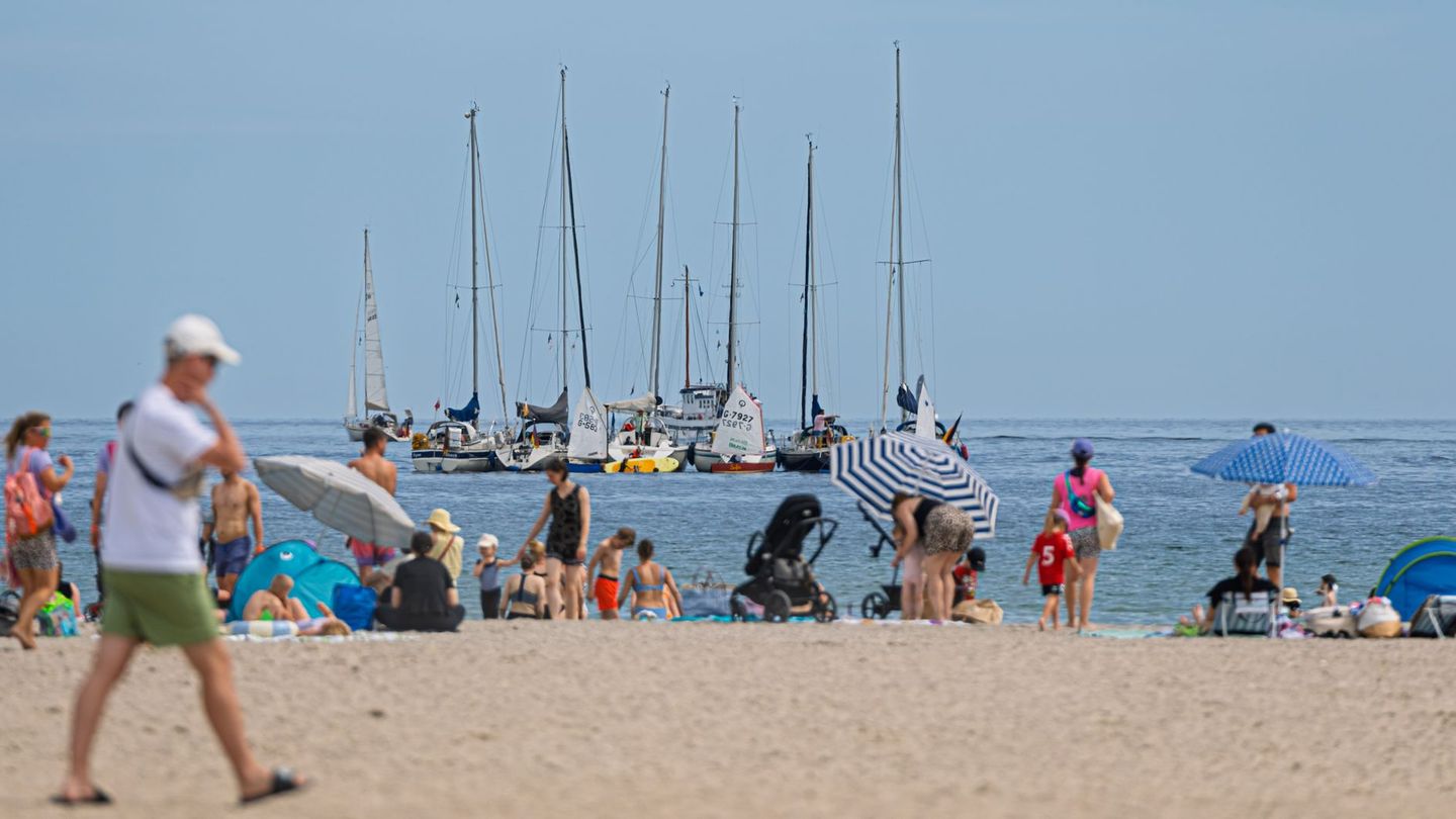 Wetter: Sommerhoch im Norden: Es bleibt trocken und sonnig