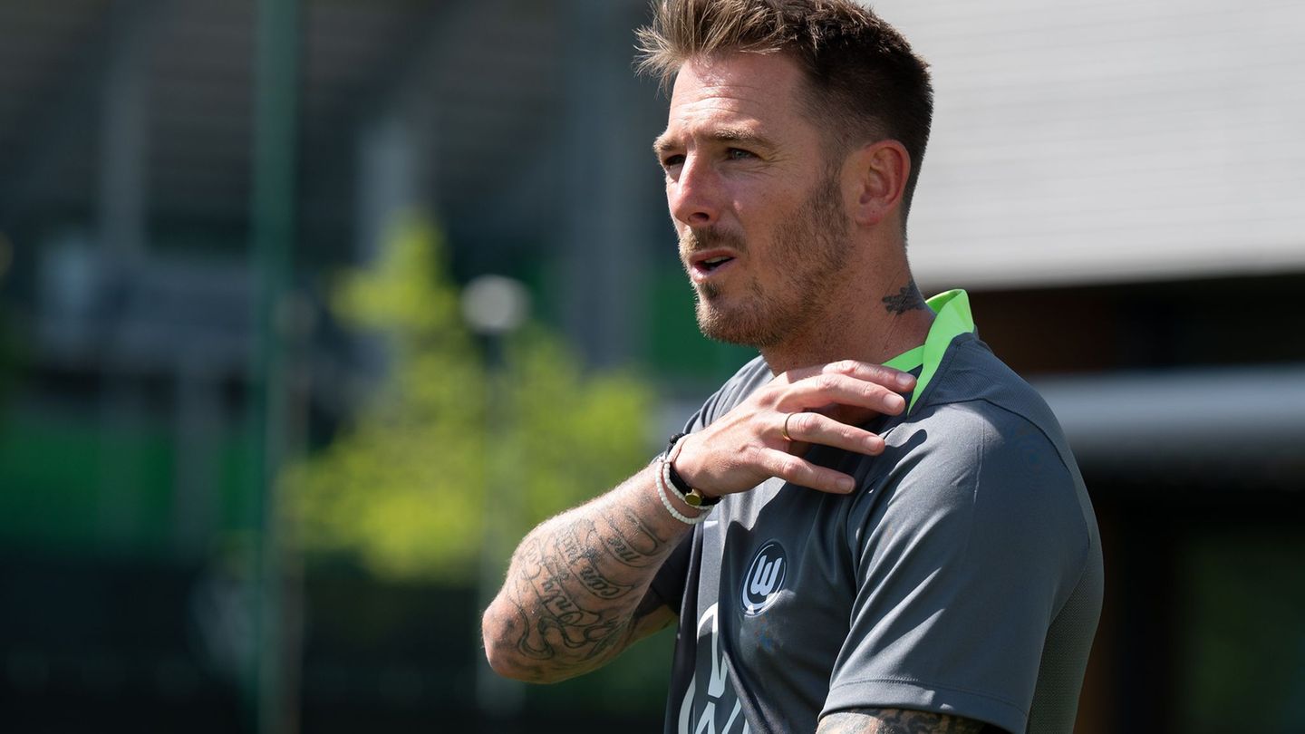 2. Fußball-Bundesliga: Neustart des VfL Wolfsburg: Zumindest das Ziel ist klar