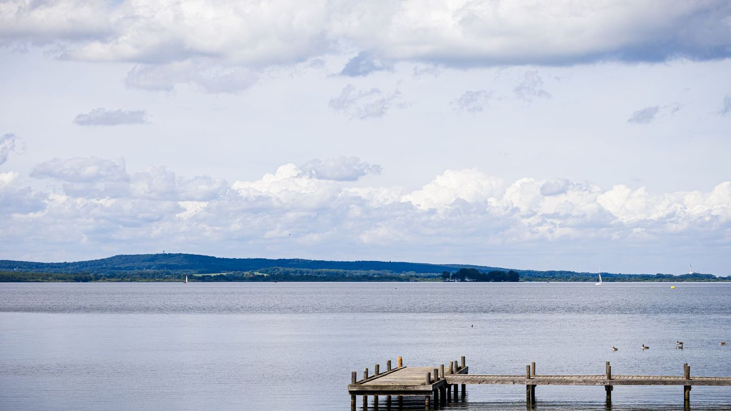 Unfall beim Baden: 86-Jährige stirbt nach Badeunfall im Steinhuder Meer