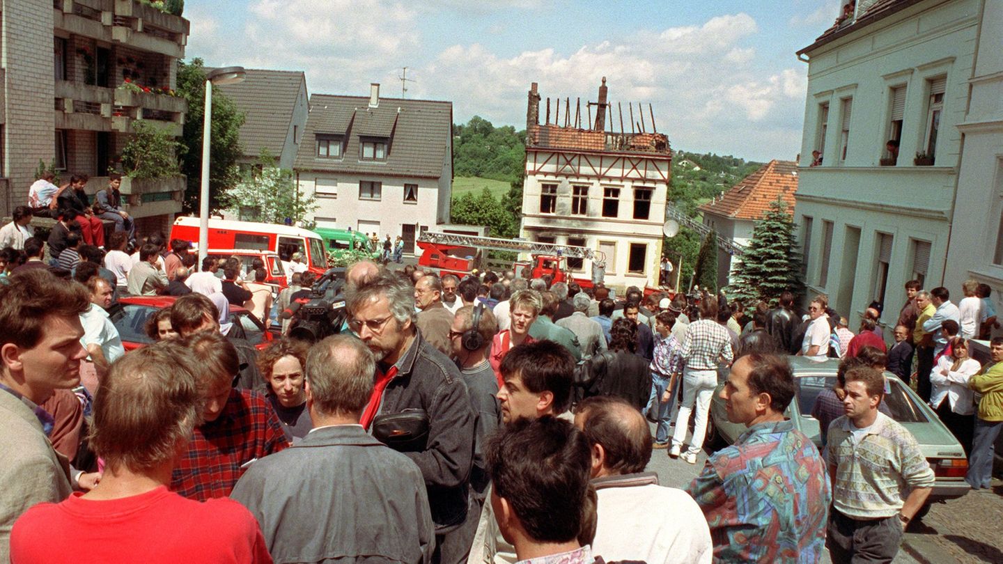 Rechtsextremer Anschlag: Solinger Anschlag: Wiederaufnahme nach 33 Jahren beantragt